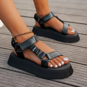 Aura | Iriserande Plattform Sandal