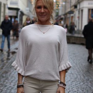 Ebba – Tröja med pingvinärm – Sand