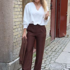 Stretchiga finbyxor med fickor – Choco